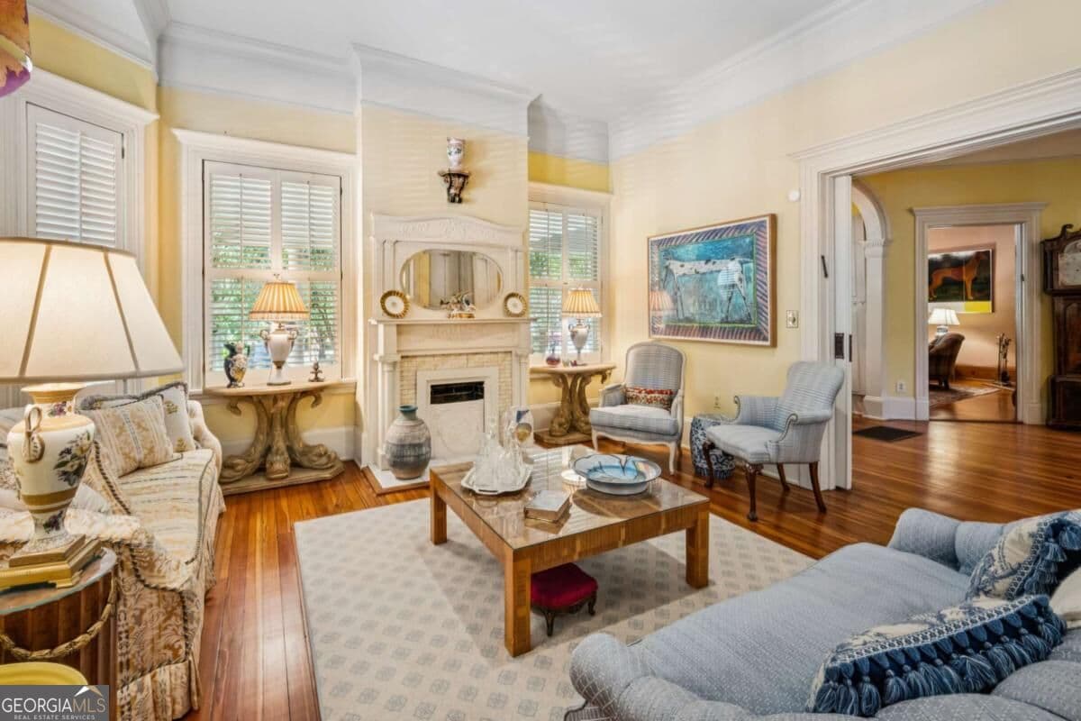 4 bedroom, 3.5 bathroom, 4,615 sq ft single family residence for sale at 36 Delta Place, Atlanta, GA 30307 — photo 7