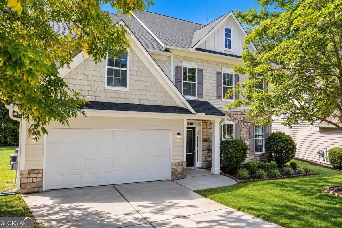 7 bedroom, 4 bathroom single family residence for sale at 1933 Temple Park Drive, Loganville, GA 30052