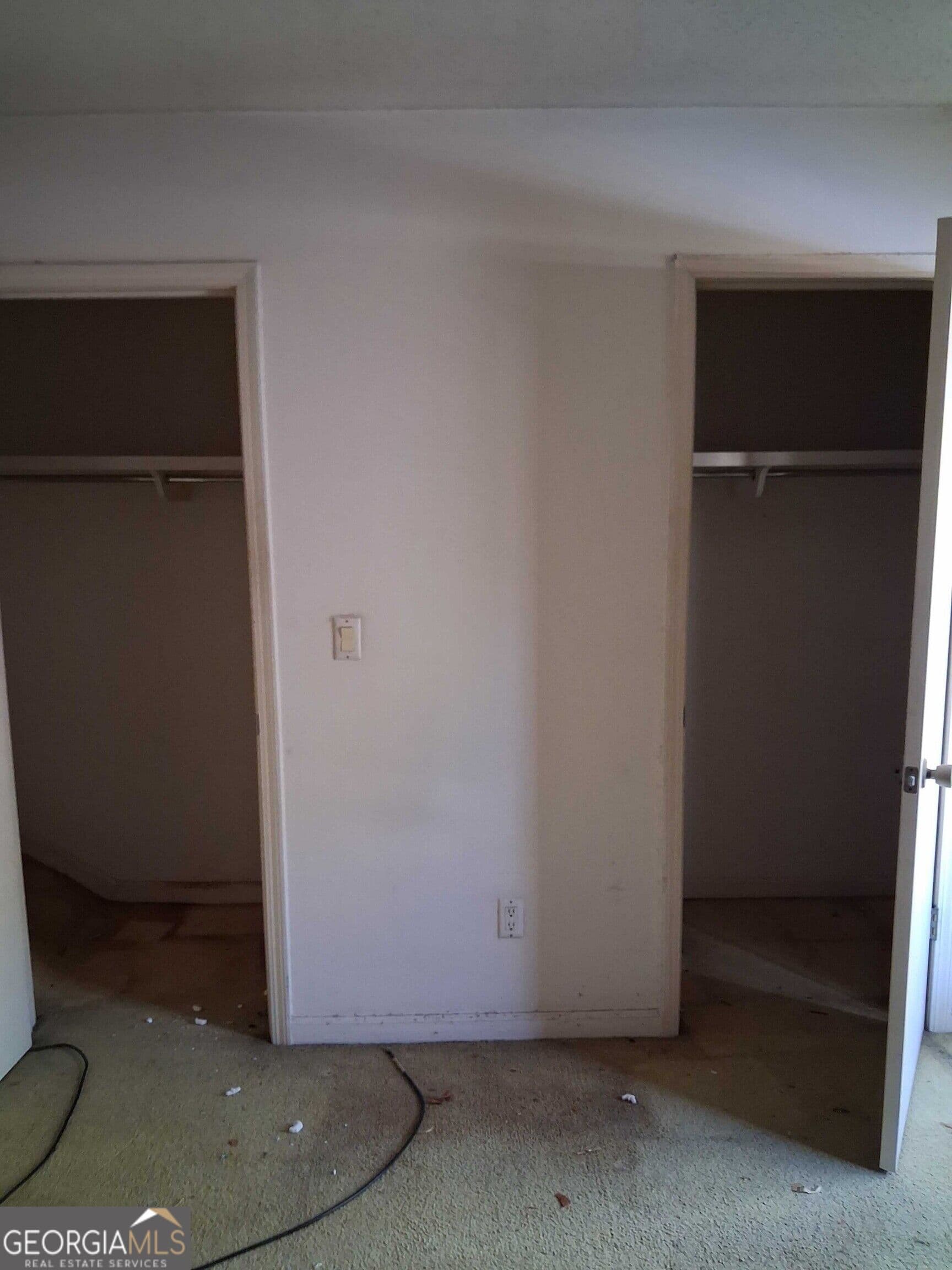 2 bedroom, 2.5 bathroom, 1,498 sq ft condominium for sale at 111 Willowick Drive, Lithonia, GA 30038 — photo 9