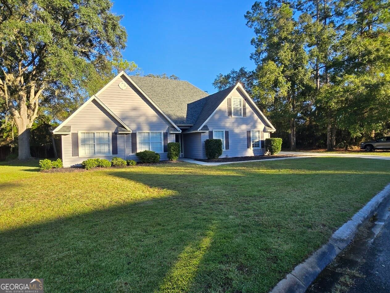 5 bedroom, 3 bathroom, 2,059 sq ft single family residence for rent at 307 Old Mill Drive, Saint Marys, GA 31558 for $2,250 a month — photo 6