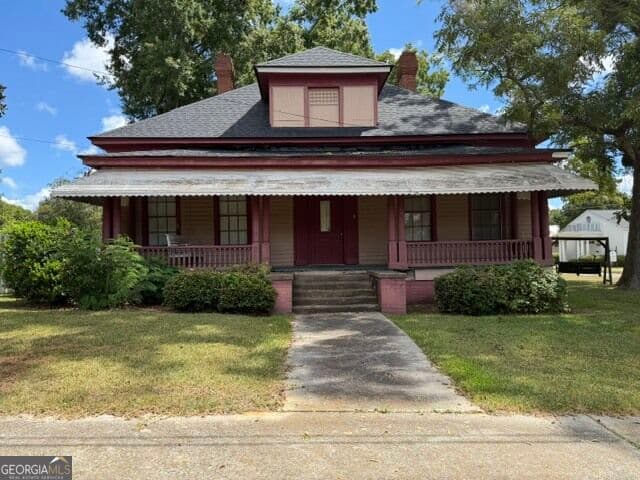 4 bedroom, 2 bathroom, 2,190 sq ft single family residence under contract at 302 Smith Street, Tennille, GA 31089 — photo 3