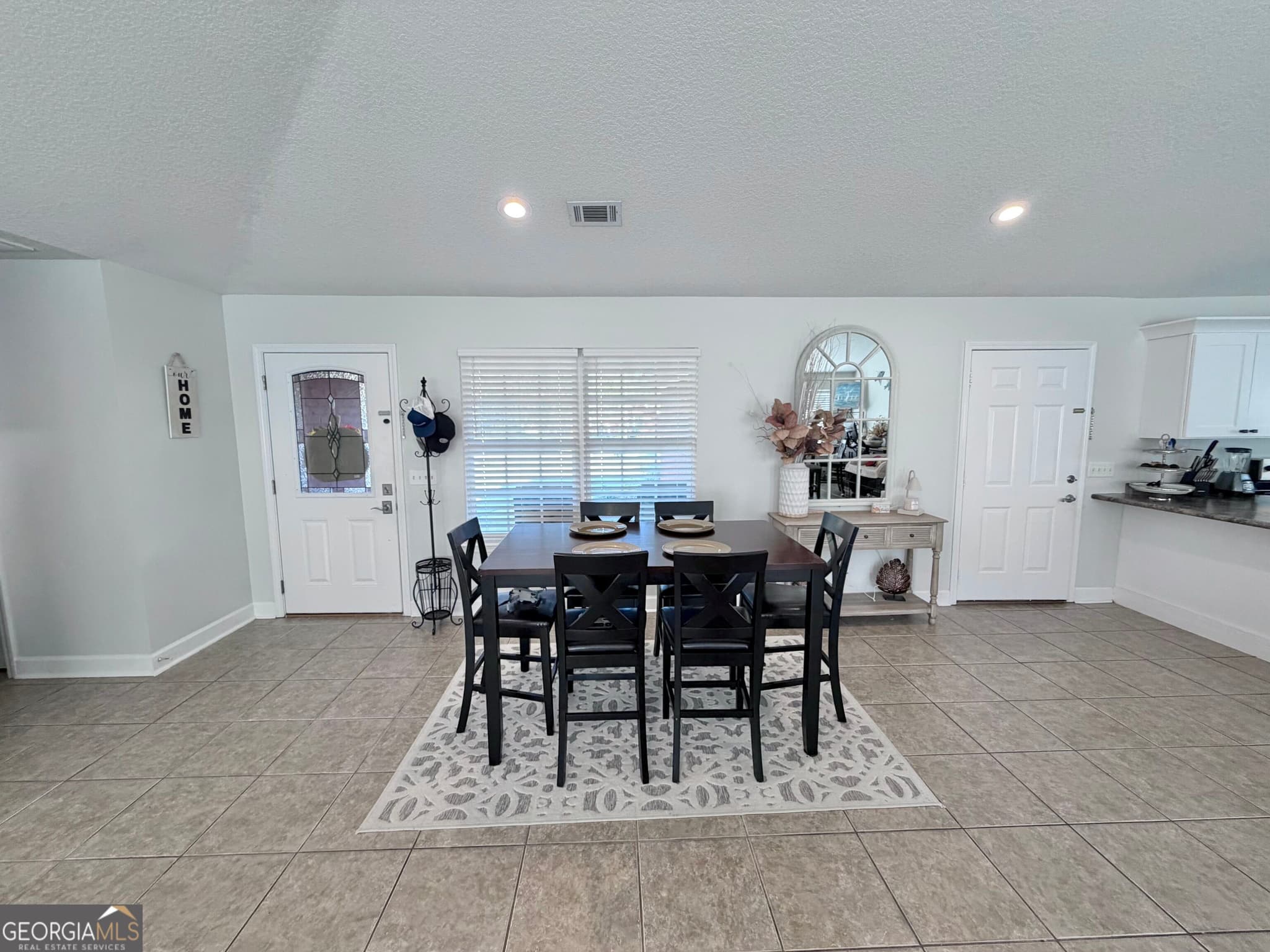 3 bedroom, 2 bathroom, 1,958 sq ft single family residence for sale at 206 Willow Drive, Glennville, GA 30427 — photo 8