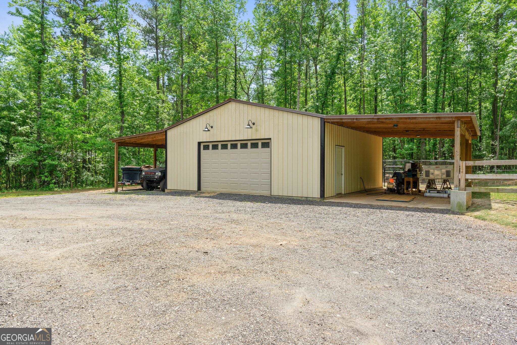 4 bedroom, 3.5 bathroom, 2,841 sq ft single family residence for sale at 1337 Green Street, Concord, GA 30206 — photo 3