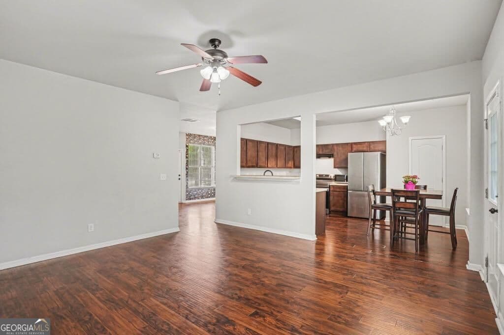4 bedroom, 2.5 bathroom single family residence for rent at 1517 Arbor Place Drive, Morrow, GA 30260 for $2,275 a month — photo 3
