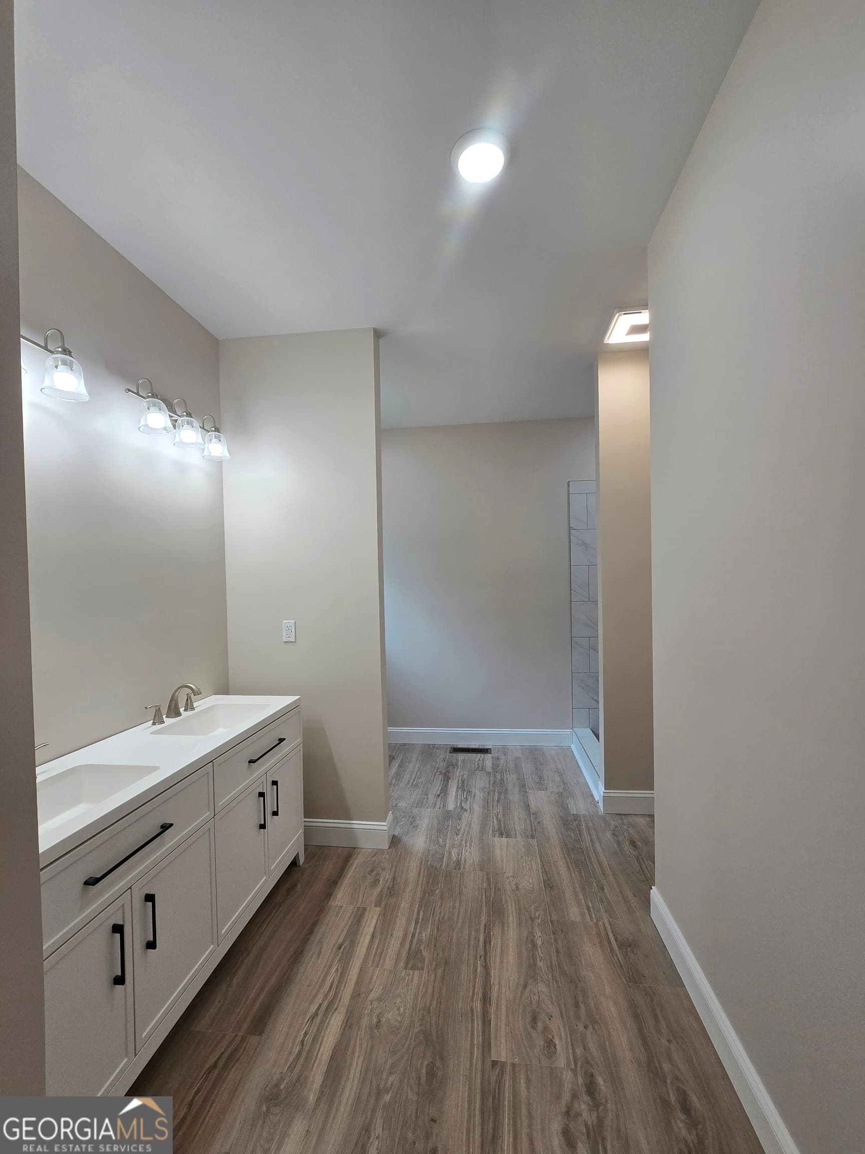 3 bedroom, 3.5 bathroom, 2,060 sq ft single family residence for sale at 67 Buice Lane, Summerville, GA 30747 — photo 6