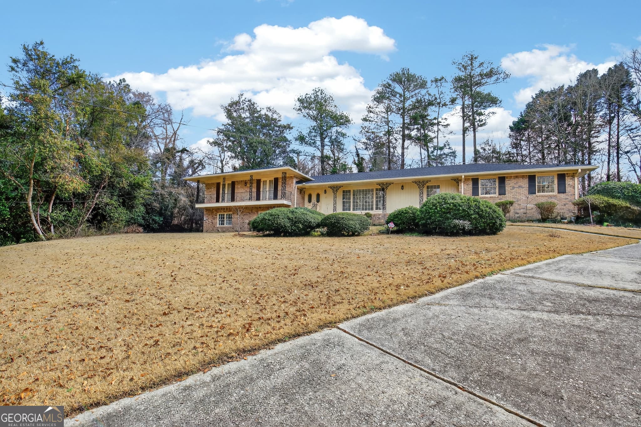 2 bedroom, 1 bathroom, 1,147 sq ft single family residence for rent at 2064 Adriatic Drive, Conyers, GA 30012 for $1,550 a month — photo 2