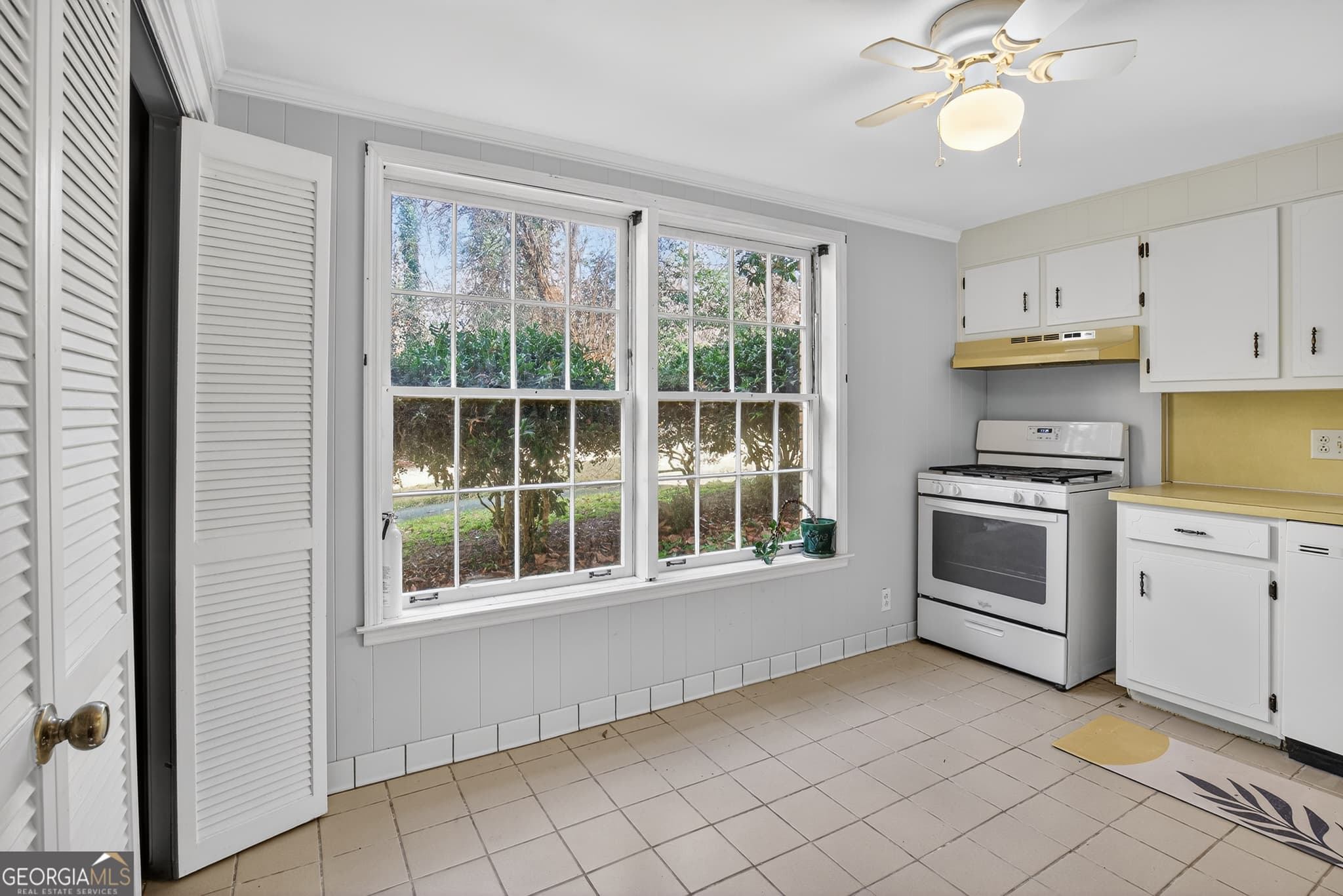 2 bedroom, 1 bathroom, 1,147 sq ft single family residence for rent at 2064 Adriatic Drive, Conyers, GA 30012 for $1,550 a month — photo 8