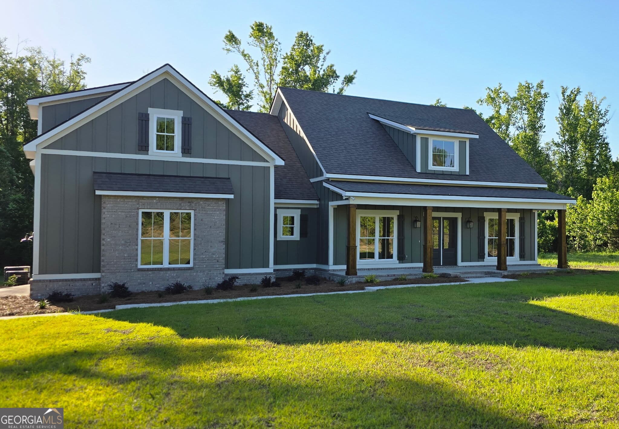 4 bedroom, 3 bathroom, 2,400 sq ft single family residence for sale at 200 Ray Howell Lane, Statesboro, GA 30461 — photo 6