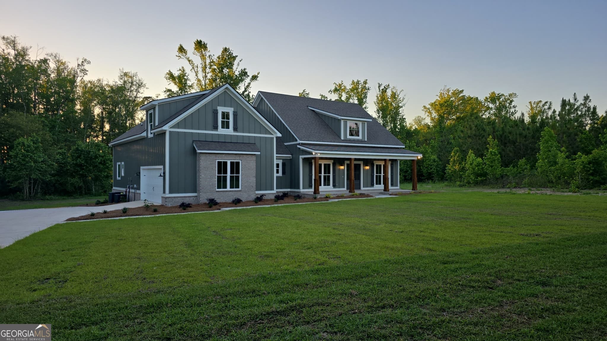 4 bedroom, 3 bathroom, 2,400 sq ft single family residence for sale at 200 Ray Howell Lane, Statesboro, GA 30461
