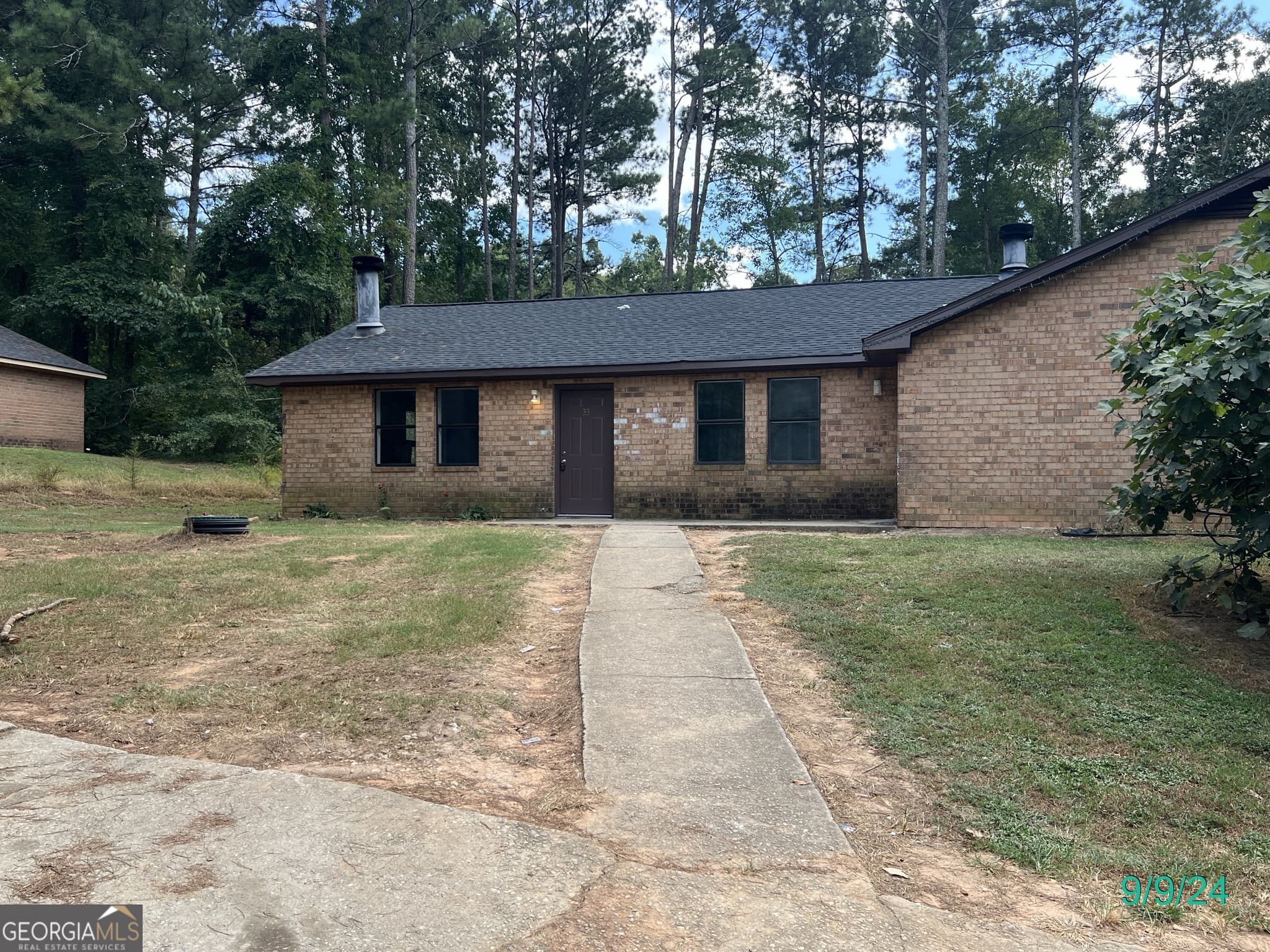2 bedroom, 1 bathroom, 988 sq ft duplex for rent at 271 E WRIGHT Street 33, Winder, GA 30680 for $1,395 a month — photo 2