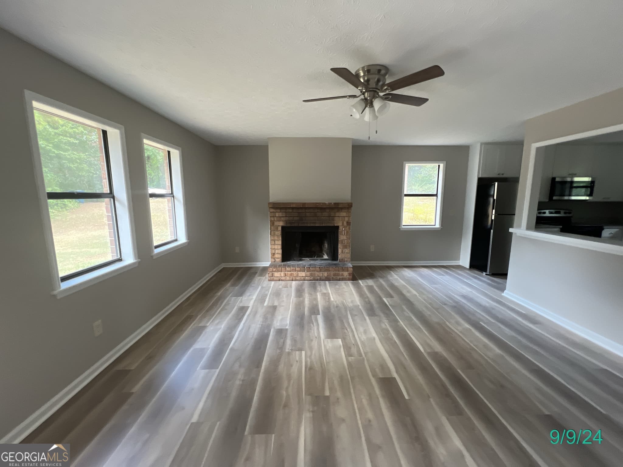 2 bedroom, 1 bathroom, 988 sq ft duplex for rent at 271 E WRIGHT Street 33, Winder, GA 30680 for $1,395 a month — photo 4