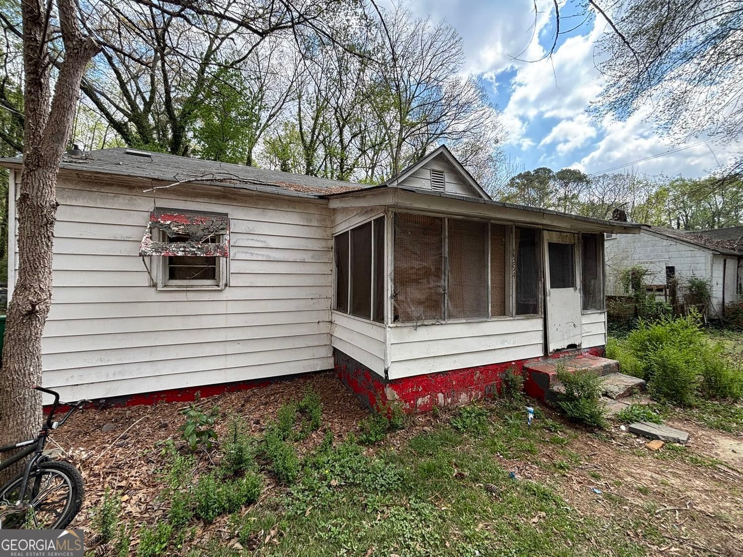 4 bedroom, 2 bathroom, 2,052 sq ft single family residence sold at 2402 Clifton Springs Road, Decatur, GA 30034