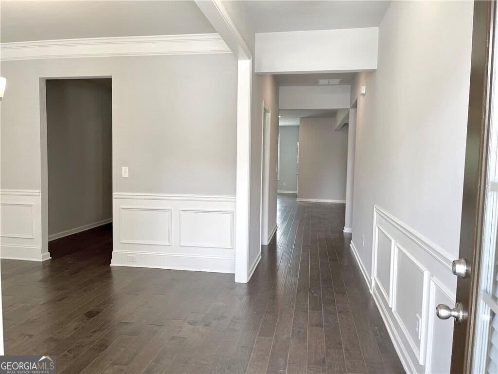 4 bedroom, 2.5 bathroom single family residence for rent at 3045 Andover Trail, Buford, GA 30519 for $2,900 a month — photo 3
