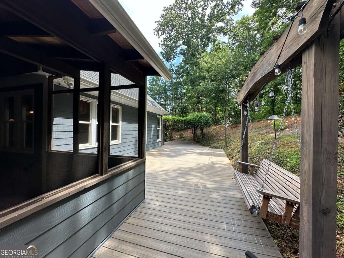 5 bedroom, 3.5 bathroom, 3,653 sq ft single family residence for sale at 47 Stone Gate Drive, Cartersville, GA 30120 — photo 10