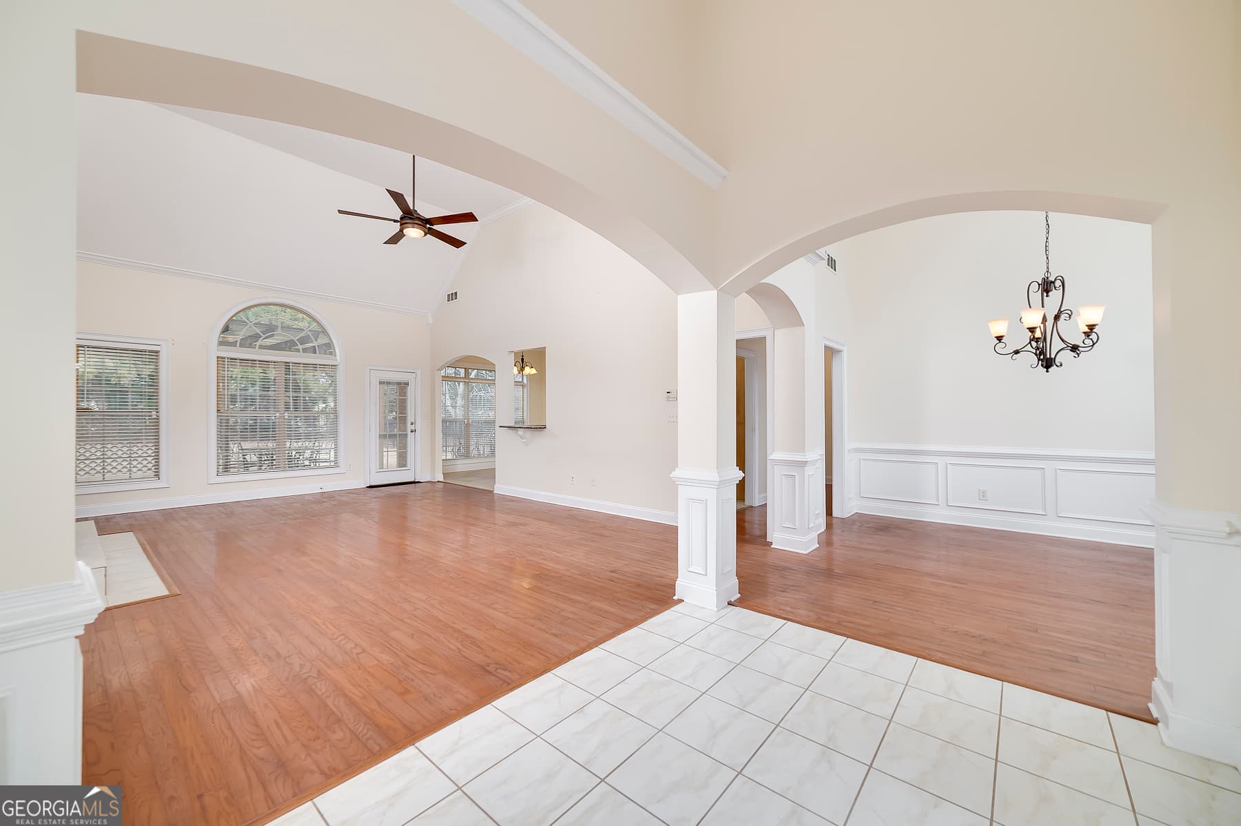 4 bedroom, 3.5 bathroom, 2,890 sq ft single family residence for sale at 903 Champions Way, Mcdonough, GA 30252 — photo 4