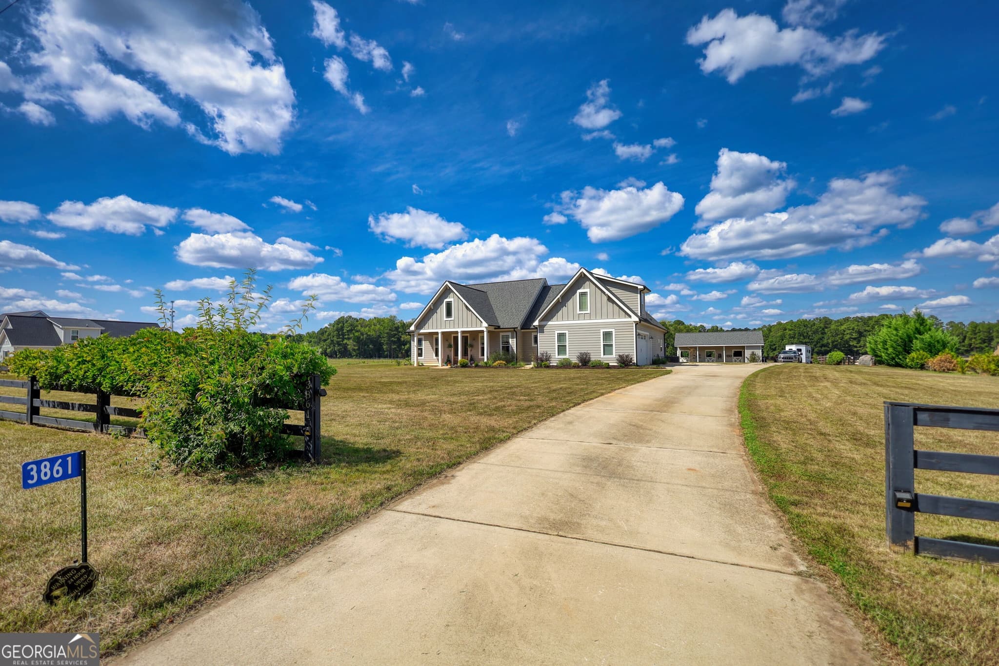 4 bedroom, 3 bathroom, 2,447 sq ft single family residence for sale at 3861 Brownwood Road, Madison, GA 30650