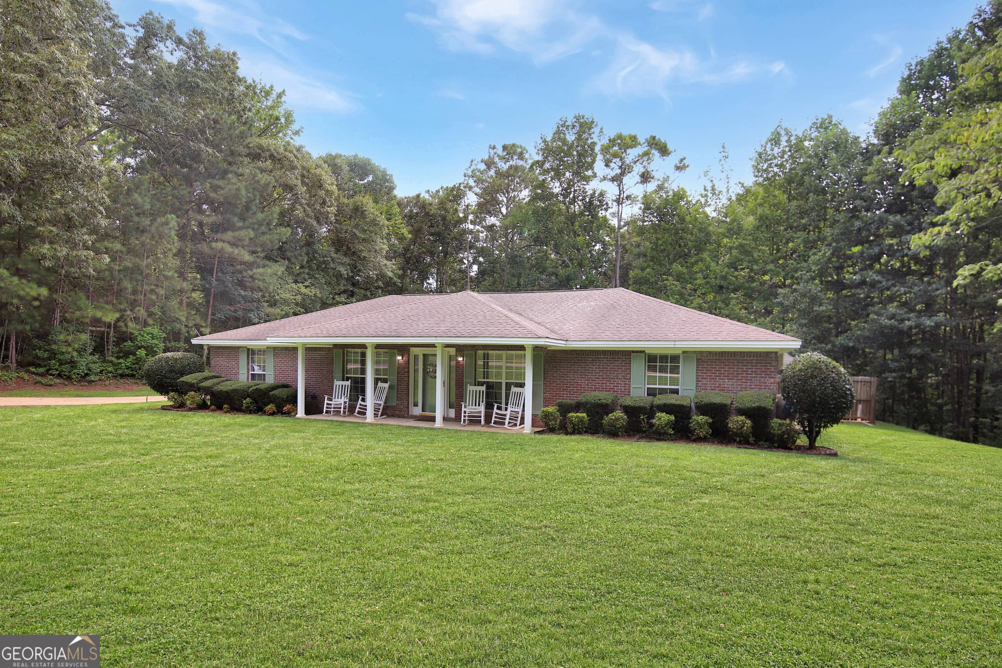 4 bedroom, 2 bathroom, 1,922 sq ft single family residence for sale at 1308 63rd Avenue, Lanett, AL 36863