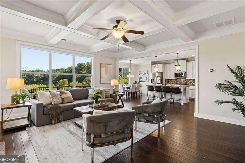3 bedroom, 3.5 bathroom, 3,752 sq ft single family residence for sale at 7290 Jamestown Drive, Alpharetta, GA 30005 — photo 6