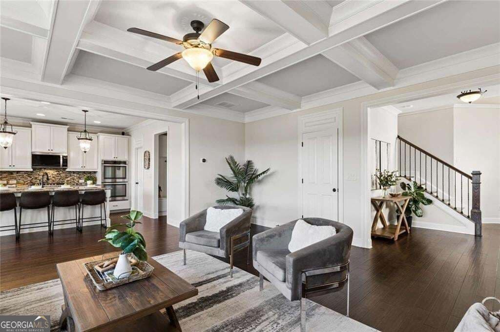 3 bedroom, 3.5 bathroom, 3,752 sq ft single family residence for sale at 7290 Jamestown Drive, Alpharetta, GA 30005 — photo 9