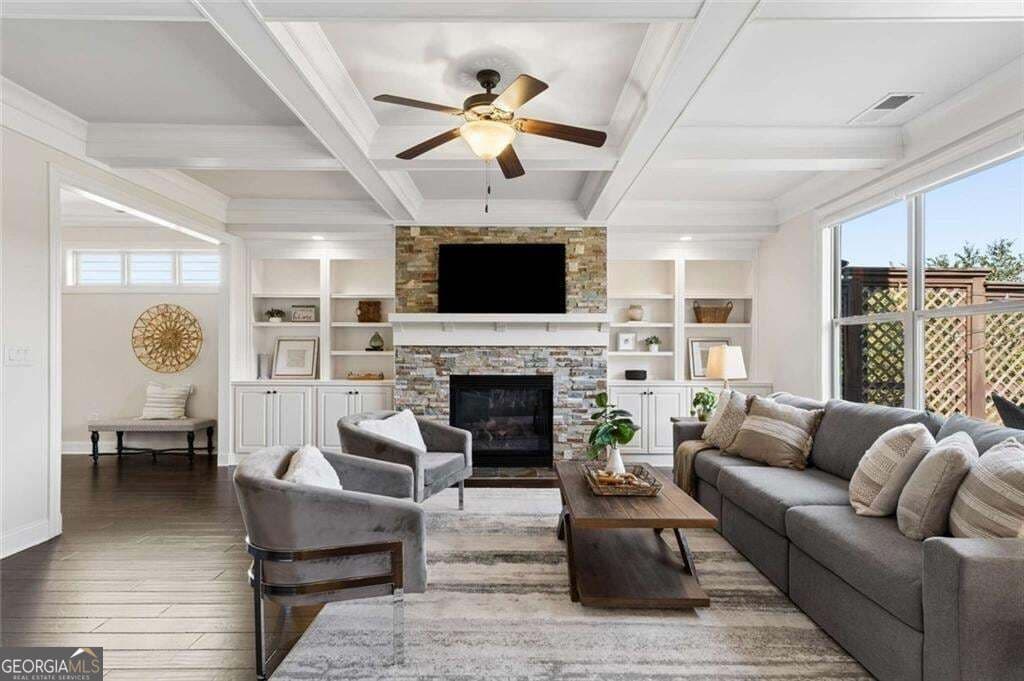 3 bedroom, 3.5 bathroom, 3,752 sq ft single family residence for sale at 7290 Jamestown Drive, Alpharetta, GA 30005 — photo 8