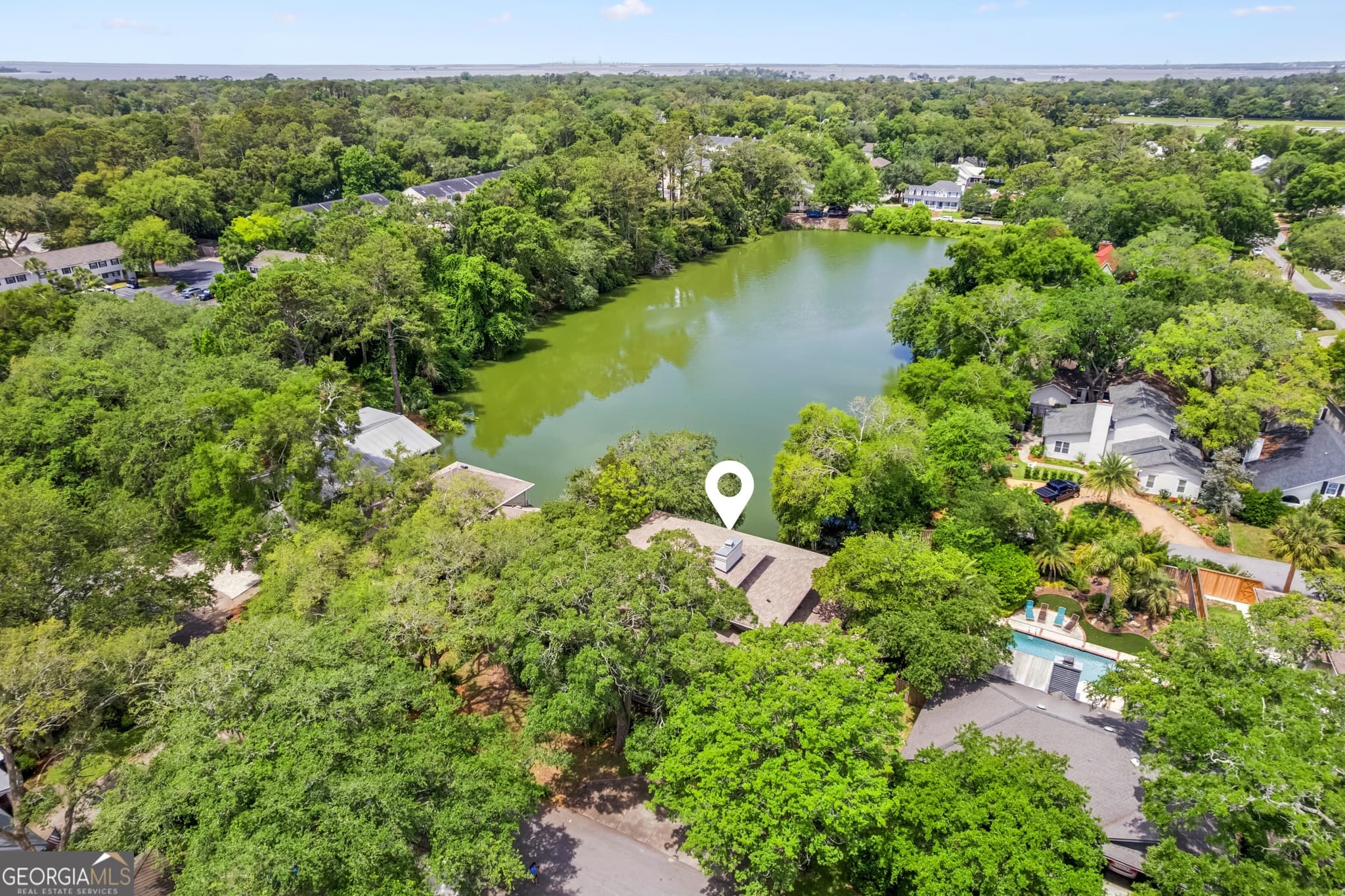 3 bedroom, 3.5 bathroom, 3,100 sq ft single family residence for sale at 107 Sandcastle Way, St. Simons, GA 31522 — photo 4