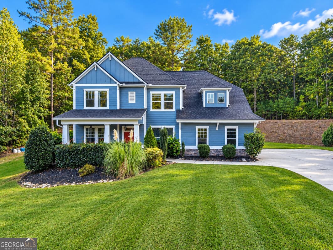 4 bedroom, 2.5 bathroom, 2,680 sq ft single family residence for sale at 519 Huntington Drive, Ball Ground, GA 30107 — photo 1 of 26