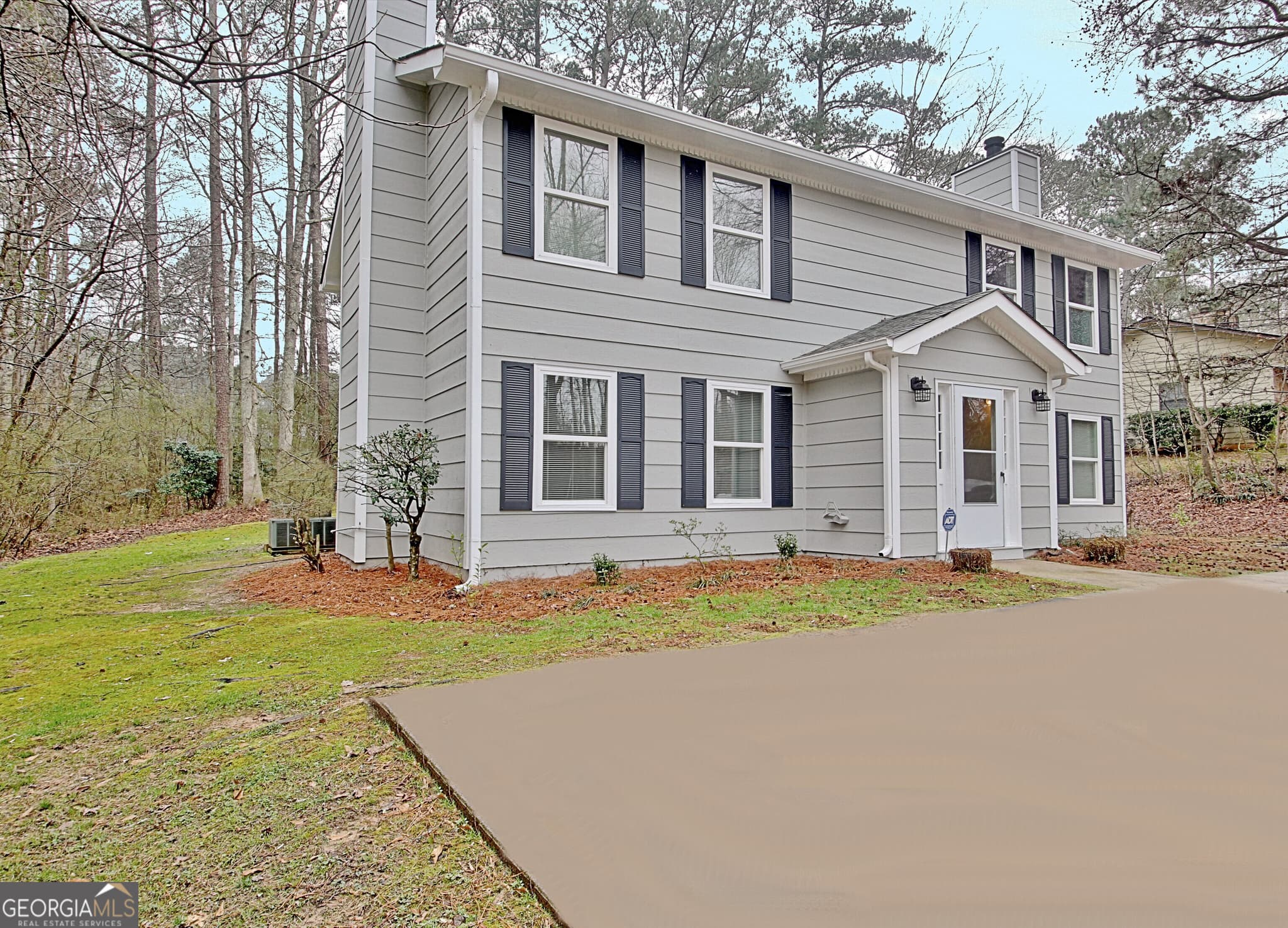 2 bedroom, 1.5 bathroom, 1,225 sq ft duplex for rent at 131 Valleywood B Road, Tyrone, GA 30290 for $1,950 a month — photo 2
