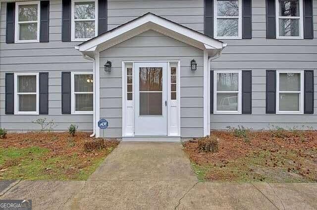 2 bedroom, 1.5 bathroom, 1,225 sq ft duplex for rent at 131 Valleywood B Road, Tyrone, GA 30290 for $1,950 a month