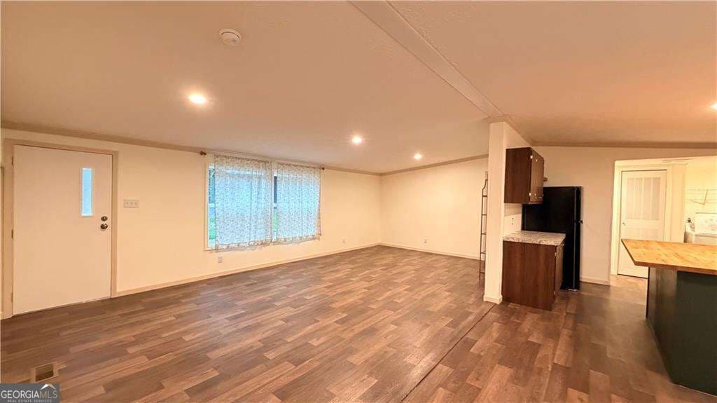 3 bedroom, 2 bathroom manufactured home,single family residence for sale at 575 Cherokee Forest Park Drive, Ball Ground, GA 30107 — photo 4