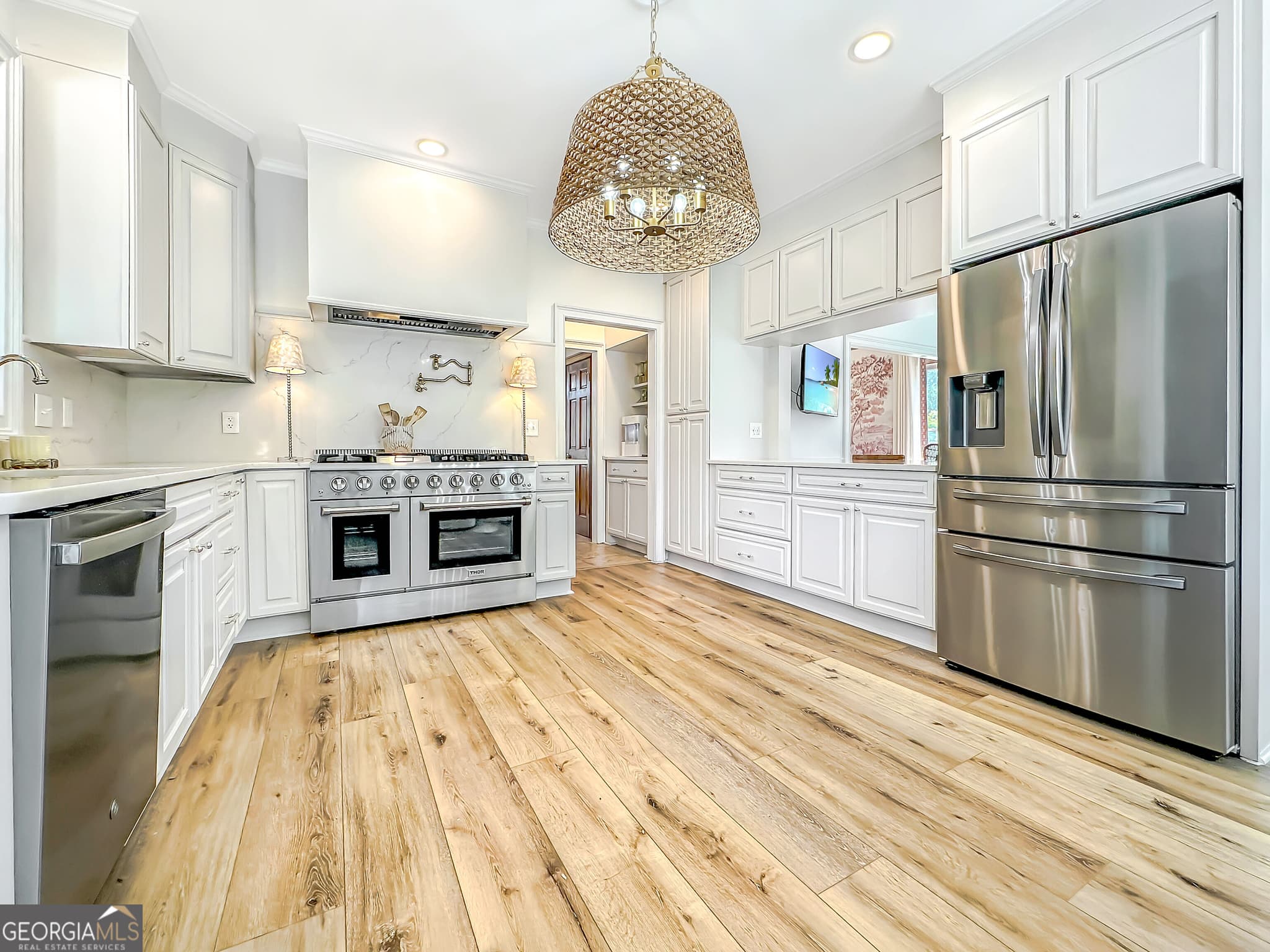 5 bedroom, 3.5 bathroom, 3,983 sq ft single family residence for sale at 730 Shaw Road, Sharpsburg, GA 30277 — photo 6