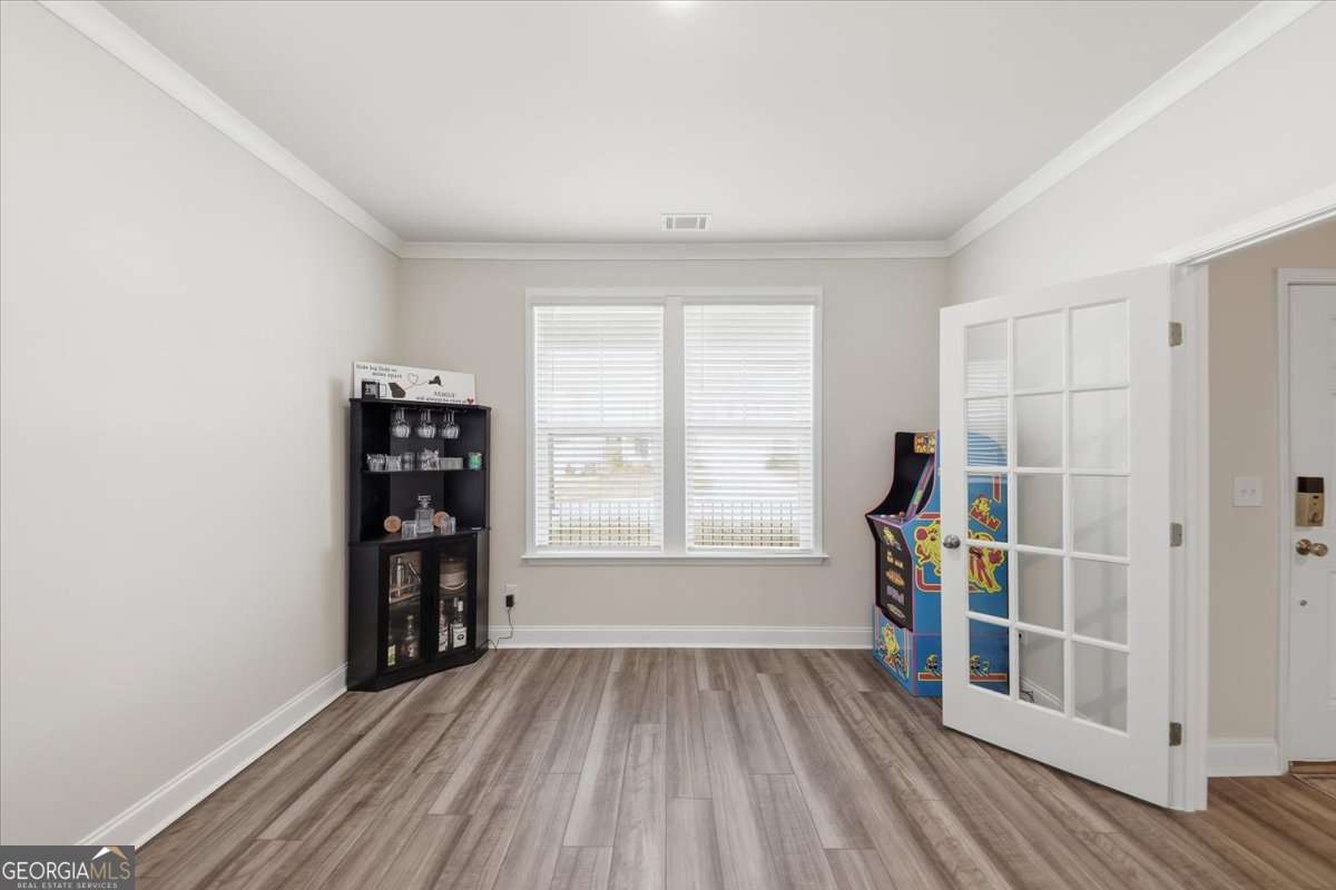 5 bedroom, 4.5 bathroom, 3,632 sq ft single family residence for sale at 3939 Alderstone Drive, Flowery Branch, GA 30542 — photo 8