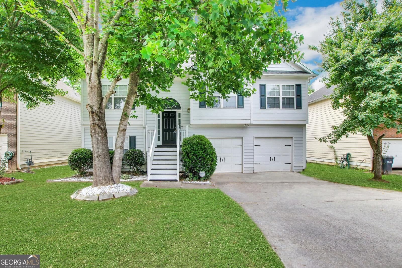 4 bedroom, 3 bathroom, 2,202 sq ft single family residence for rent at 1411 Cumberland Cree Lane, Marietta, GA 30008 for $2,495 a month — photo 1 of 1
