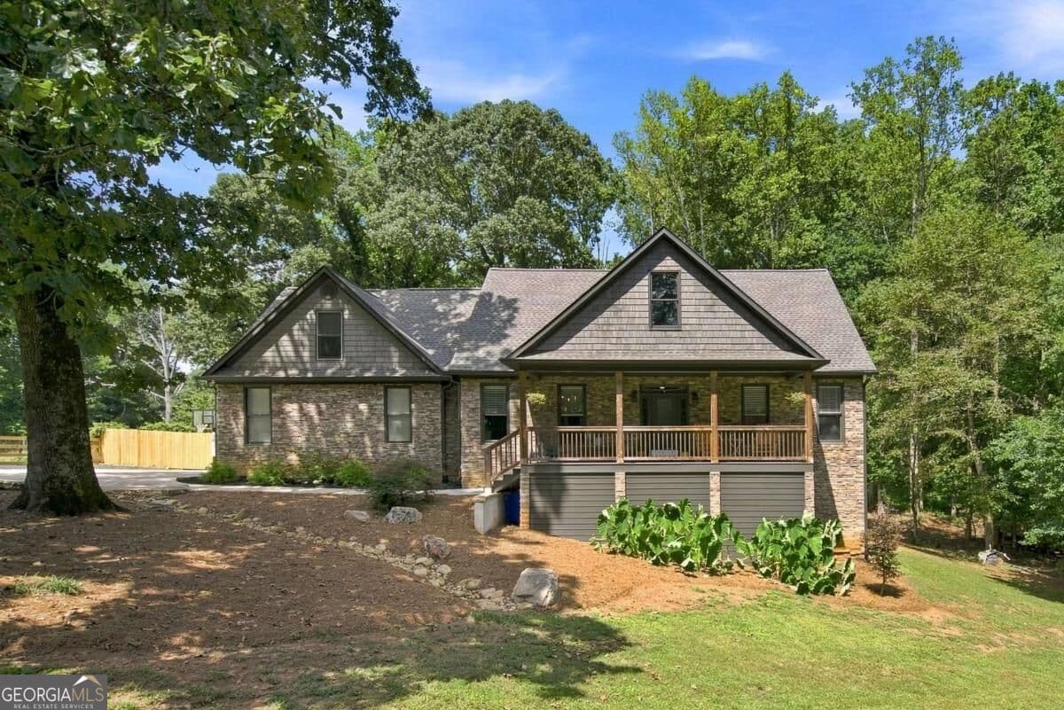 4 bedroom, 3.5 bathroom, 3,938 sq ft single family residence for sale at 2975 Mars Hill Road, Acworth, GA 30101 — photo 2