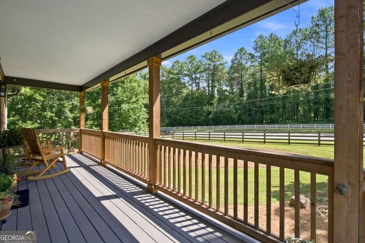 4 bedroom, 3.5 bathroom, 3,938 sq ft single family residence for sale at 2975 Mars Hill Road, Acworth, GA 30101 — photo 6