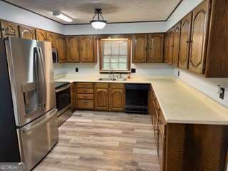 3 bedroom, 2.5 bathroom, 2,832 sq ft single family residence for sale at 8257 Appalachian Highway, Mineral Bluff, GA 30559 — photo 3