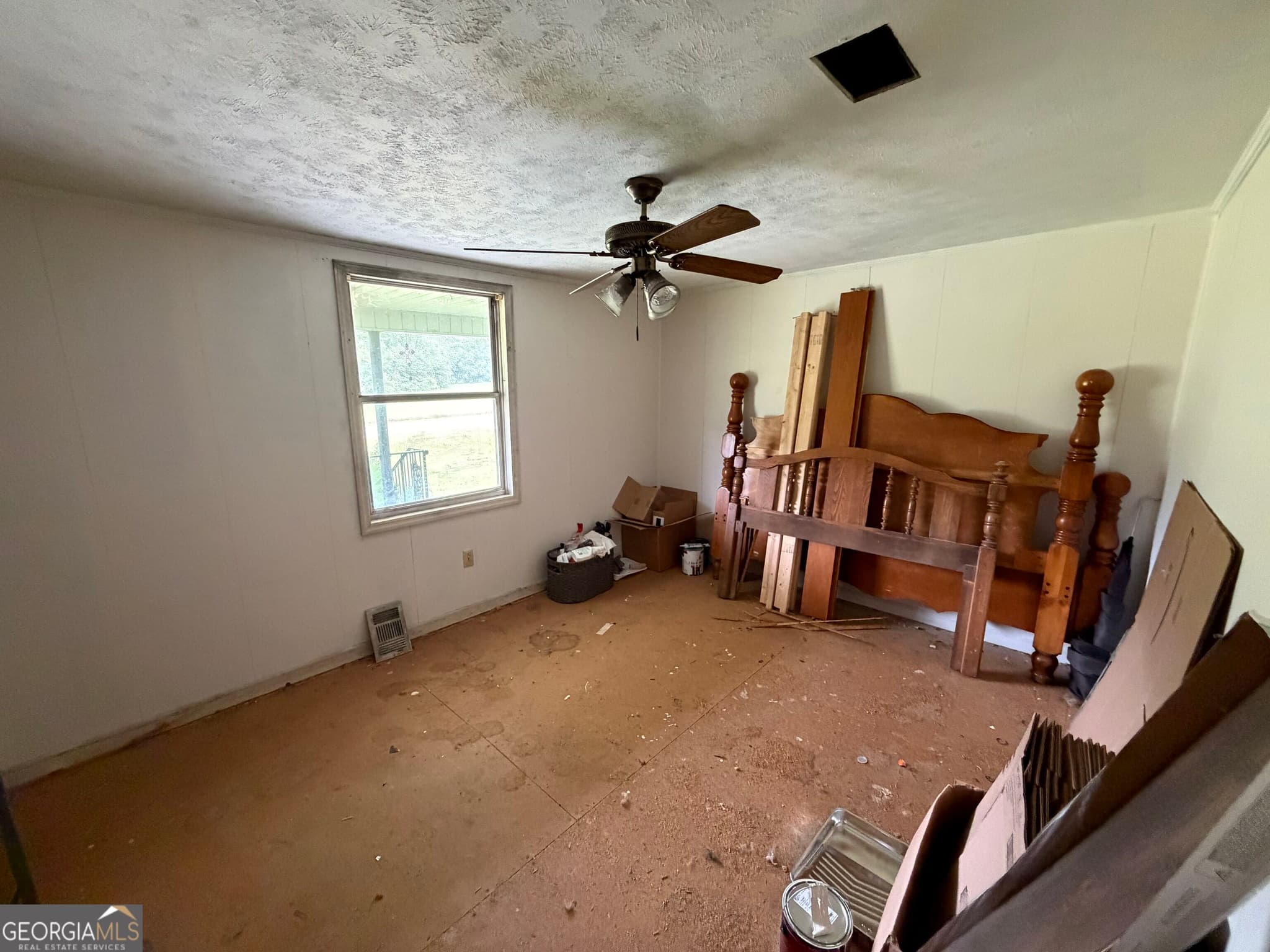 4 bedroom, 3 bathroom, 1,801 sq ft single family residence for sale at 2438 Montrose Allentown Road, Montrose, GA 31065 — photo 5