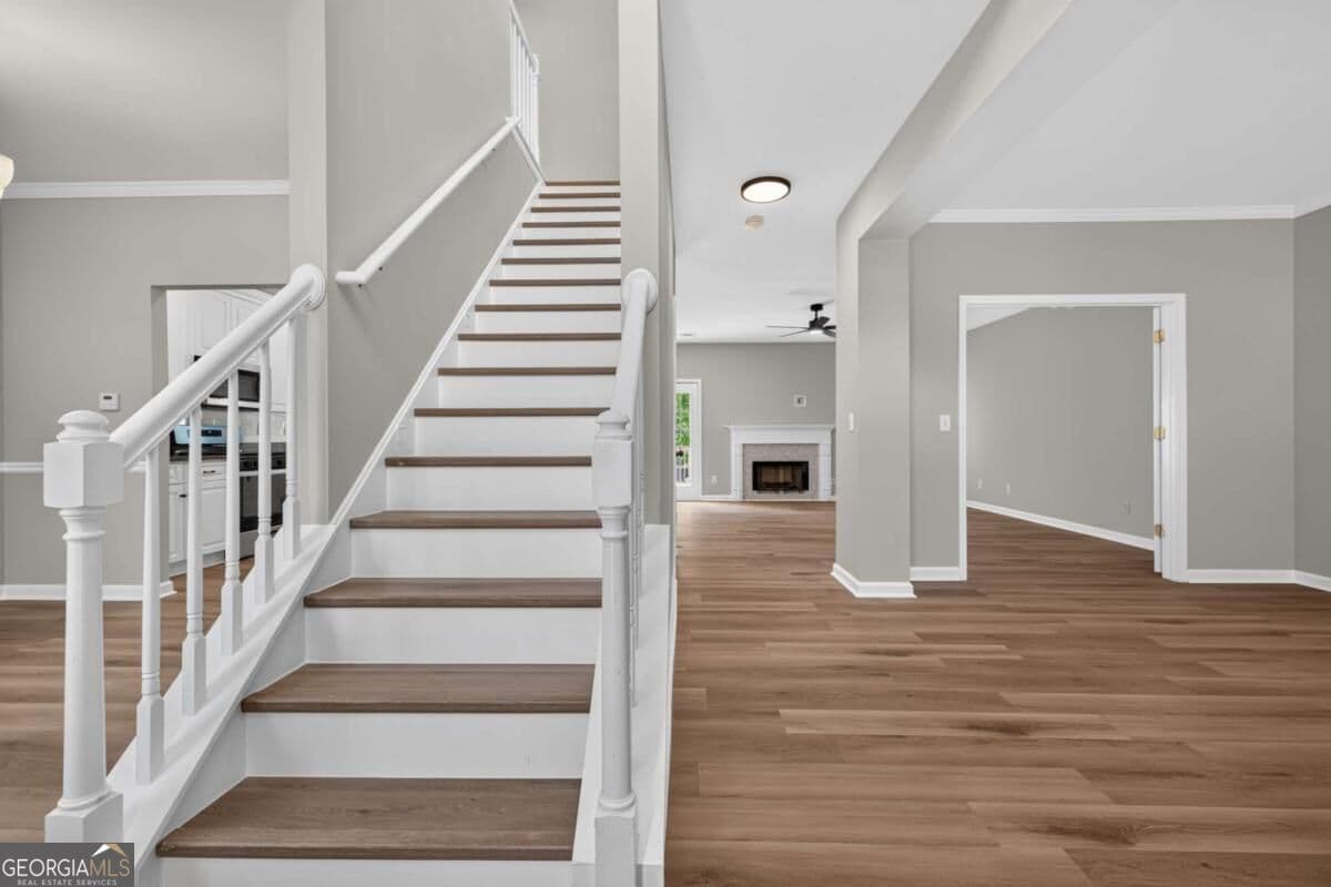 4 bedroom, 2.5 bathroom, 2,585 sq ft single family residence for sale at 1312 Woodland View Road, Lawrenceville, GA 30043 — photo 3