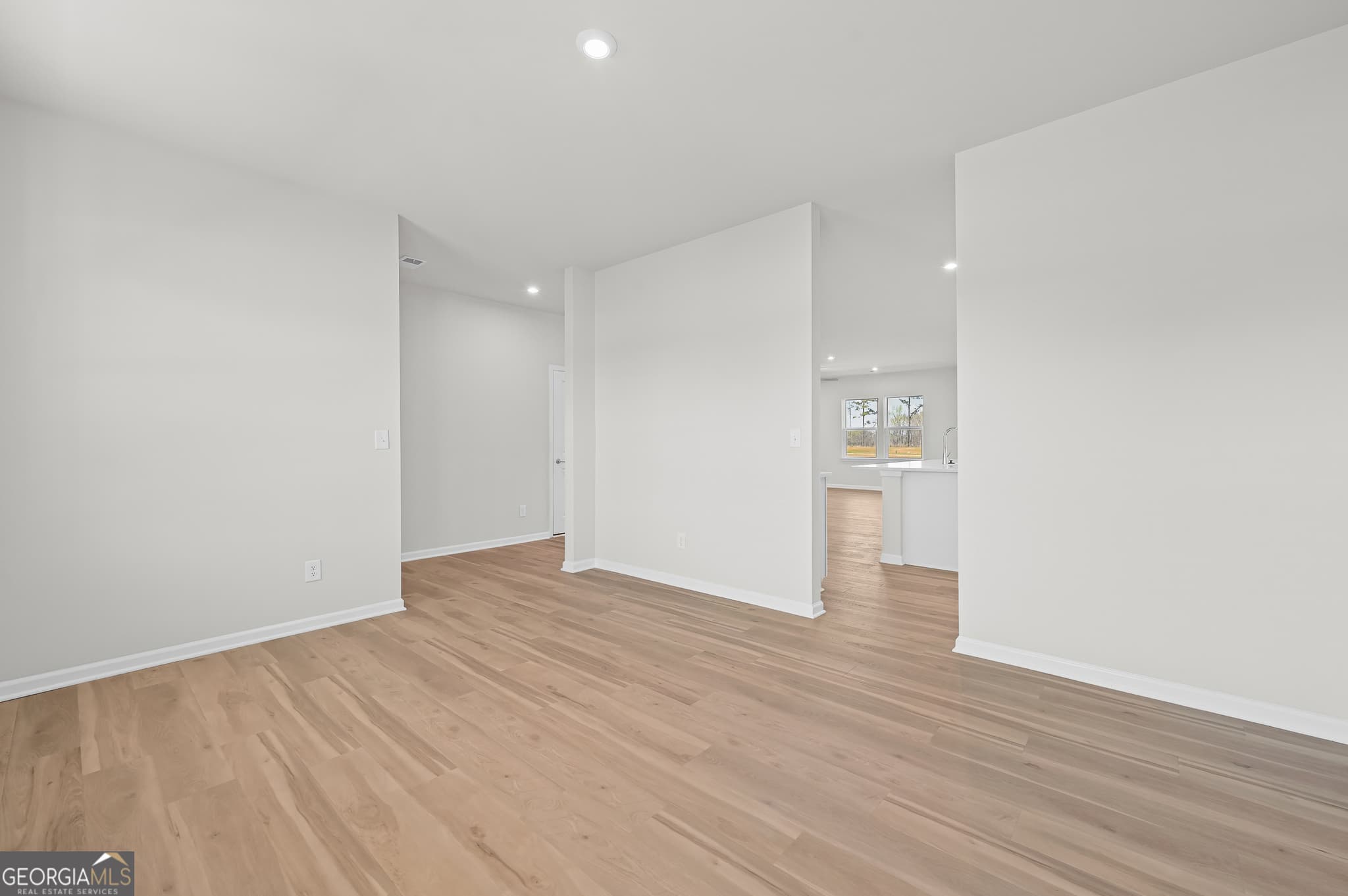 5 bedroom, 3 bathroom, 2,956 sq ft single family residence for sale at 600 Vidalia Park Way, Mcdonough, GA 30252 — photo 6
