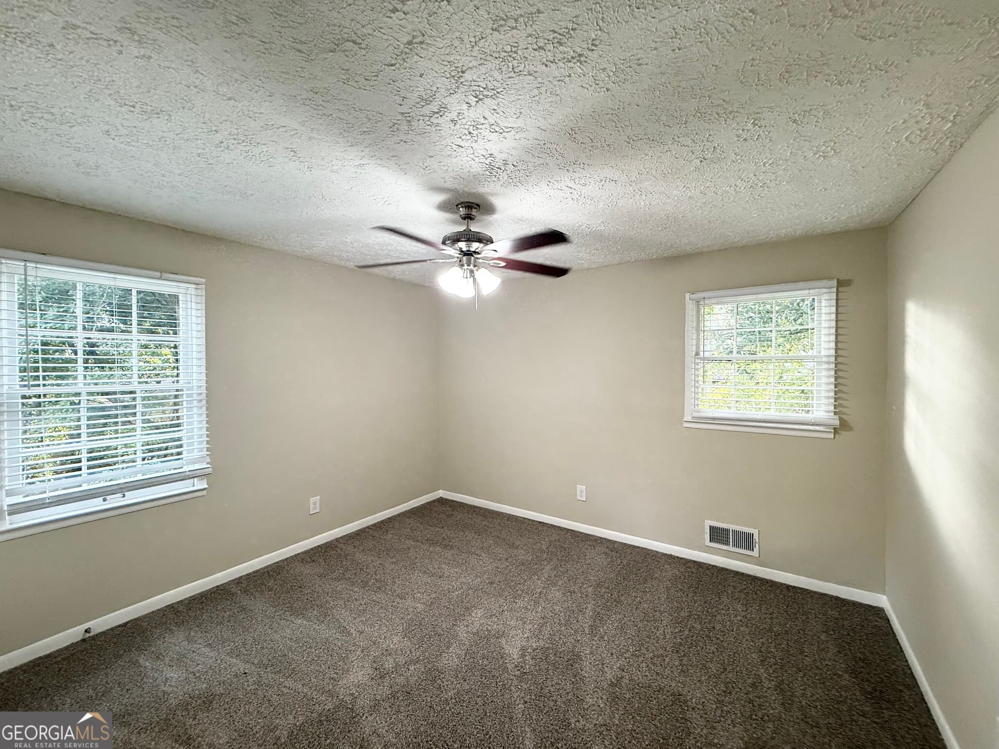 4 bedroom, 2.5 bathroom, 1,175 sq ft single family residence for sale at 6350 Connell Road, South Fulton, GA 30349 — photo 9