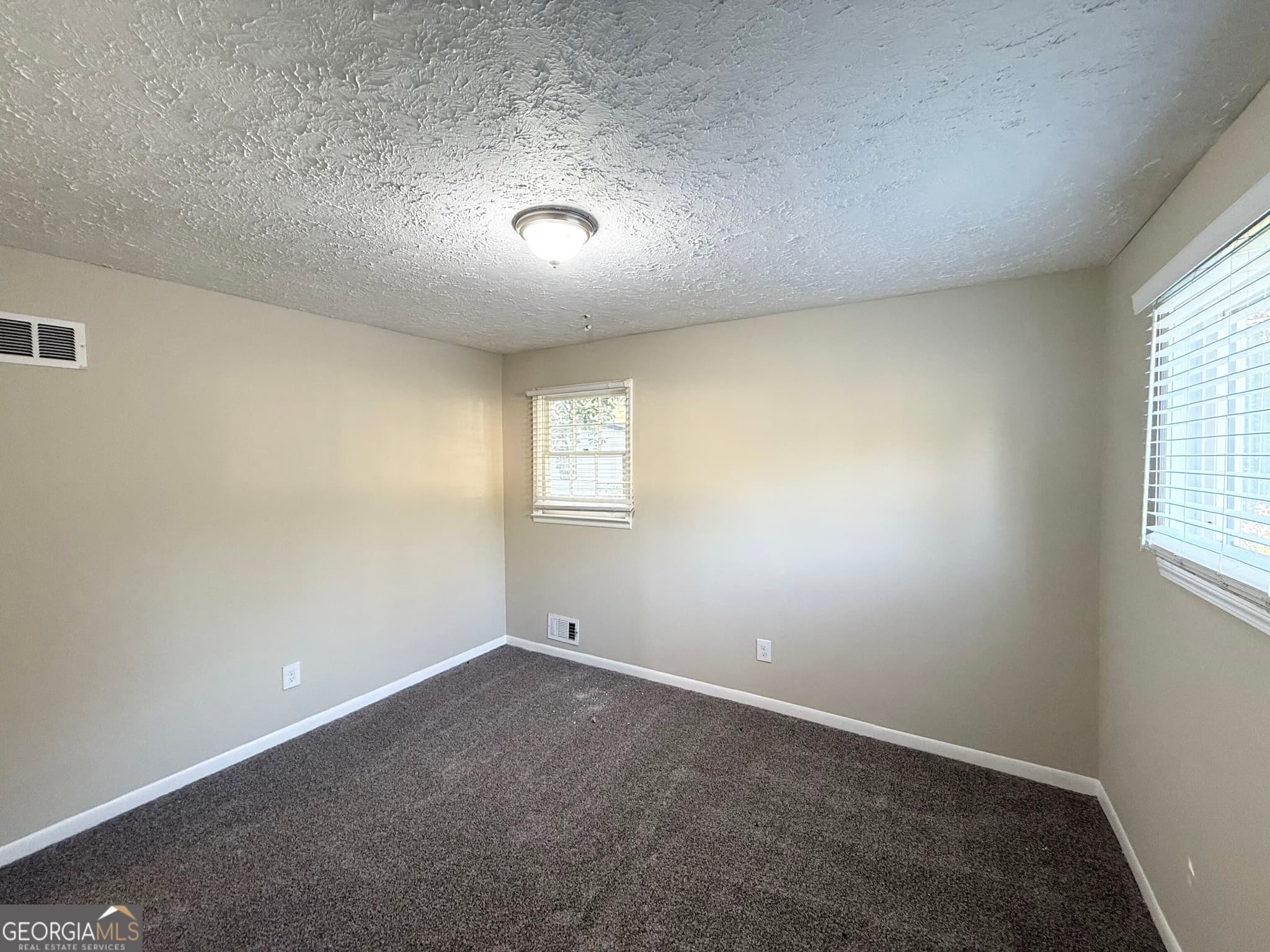 4 bedroom, 2.5 bathroom, 1,175 sq ft single family residence for sale at 6350 Connell Road, South Fulton, GA 30349 — photo 8