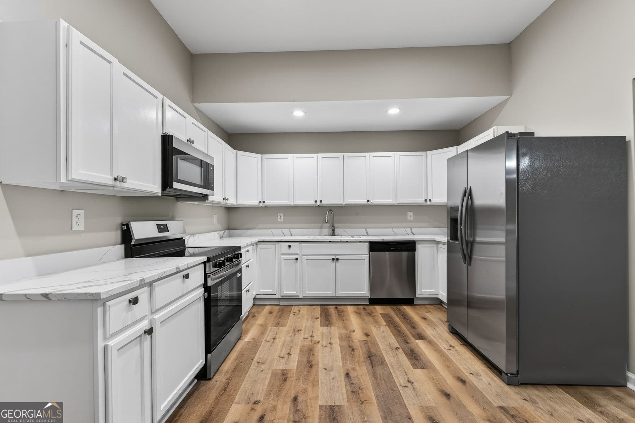 3 bedroom, 3 bathroom, 2,336 sq ft single family residence for sale at 1050 Morgan Dairy Road, Milner, GA 30257 — photo 5
