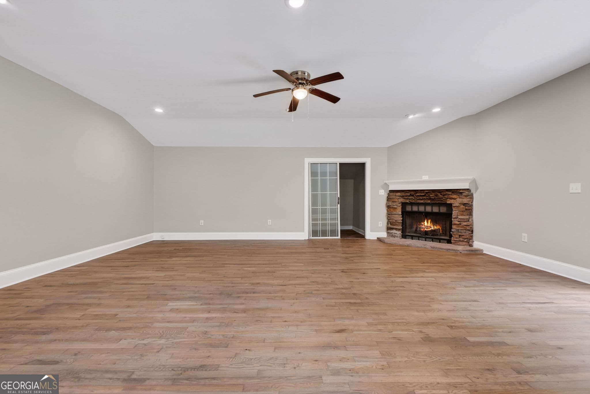 3 bedroom, 3 bathroom, 2,336 sq ft single family residence for sale at 1050 Morgan Dairy Road, Milner, GA 30257 — photo 10
