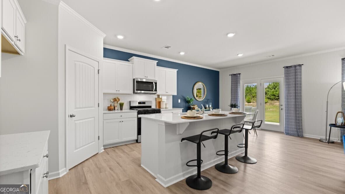 5 bedroom, 3 bathroom, 2,511 sq ft single family residence for sale at 1139 Lost Creek Parkway, Dallas, GA 30132 — photo 6