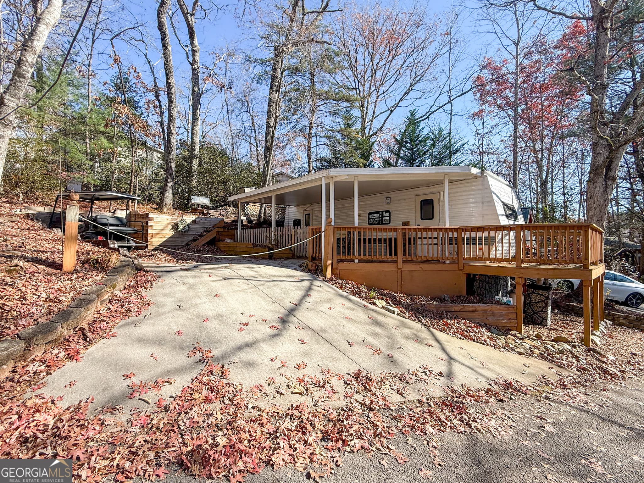 1 bedroom, 1 bathroom, 100 sq ft single family residence for sale at 127 Rocky Lane, Cleveland, GA 30528 — photo 2