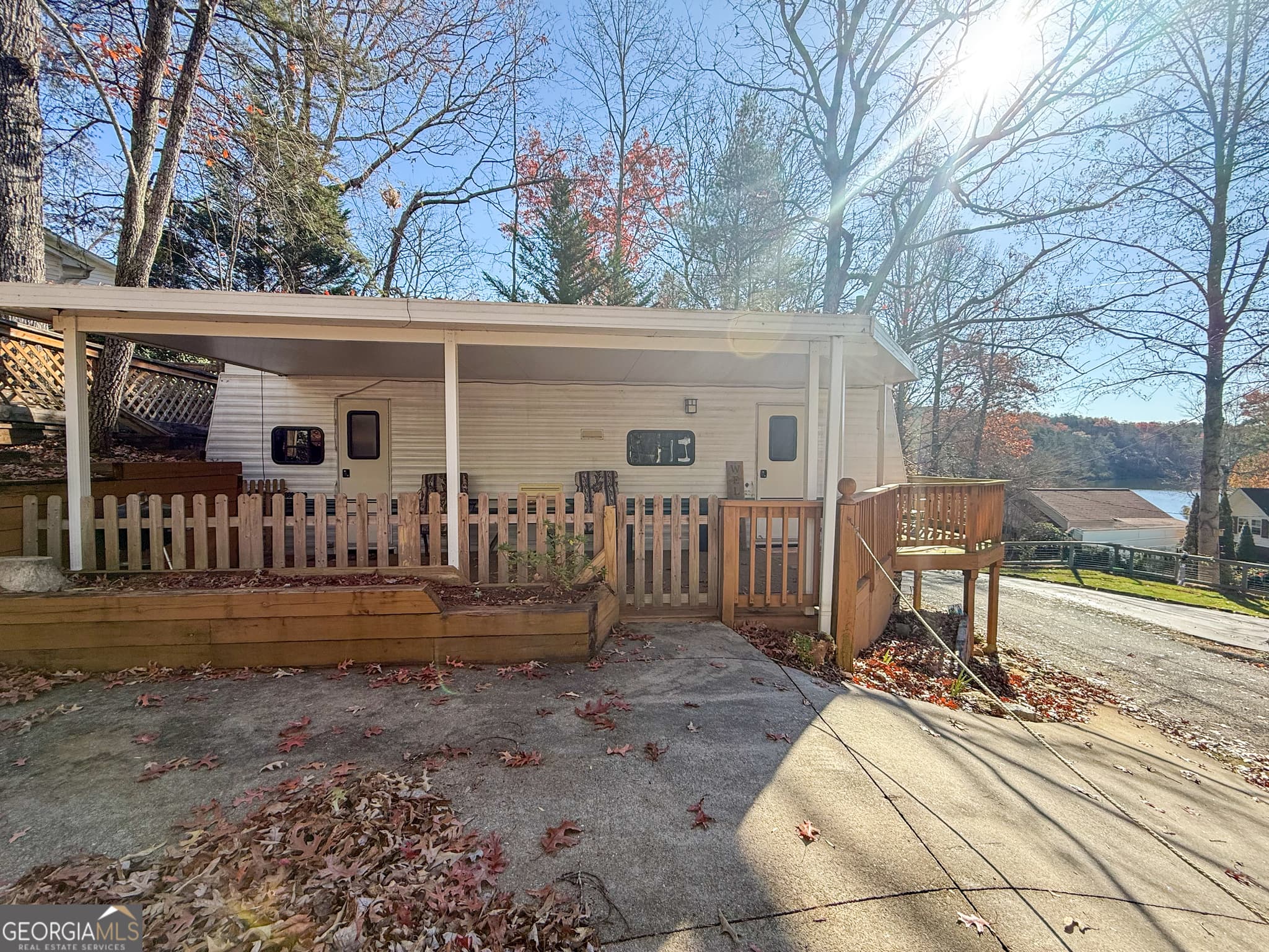 1 bedroom, 1 bathroom, 100 sq ft single family residence for sale at 127 Rocky Lane, Cleveland, GA 30528 — photo 3