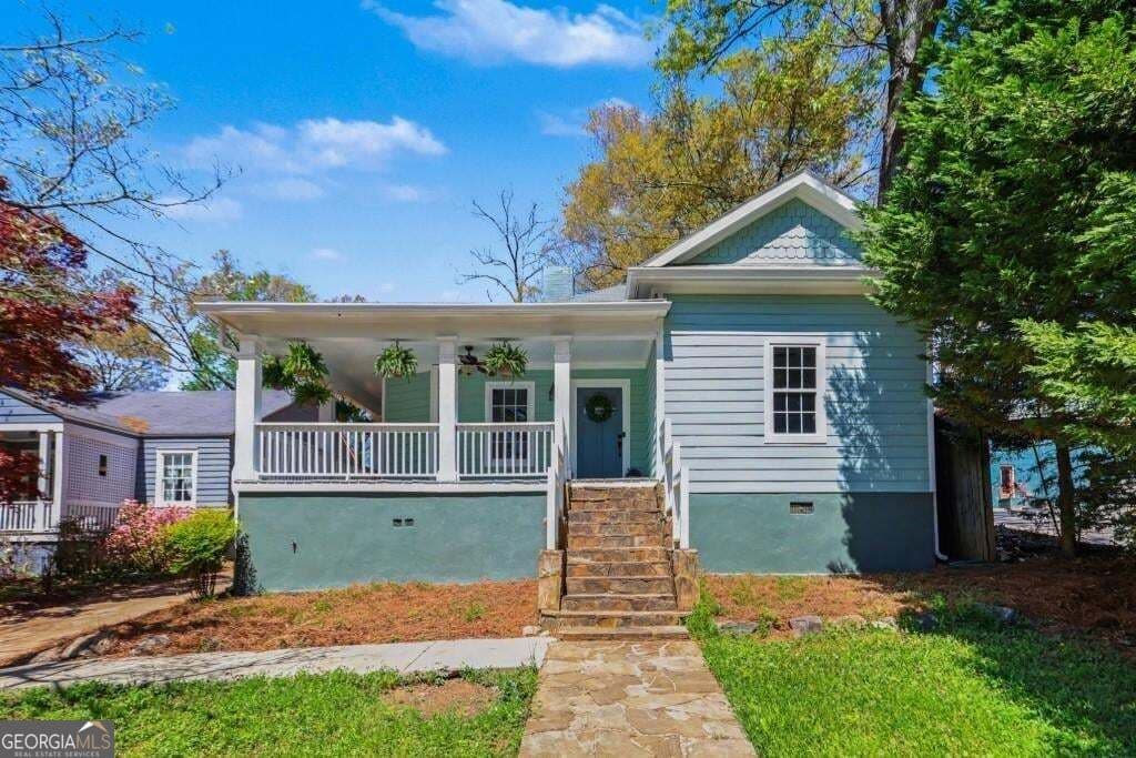 4 bedroom, 3 bathroom, 2,146 sq ft single family residence for rent at 1809A Walker Avenue, Atlanta, GA 30337 for $2,800 a month — photo 1 of 40