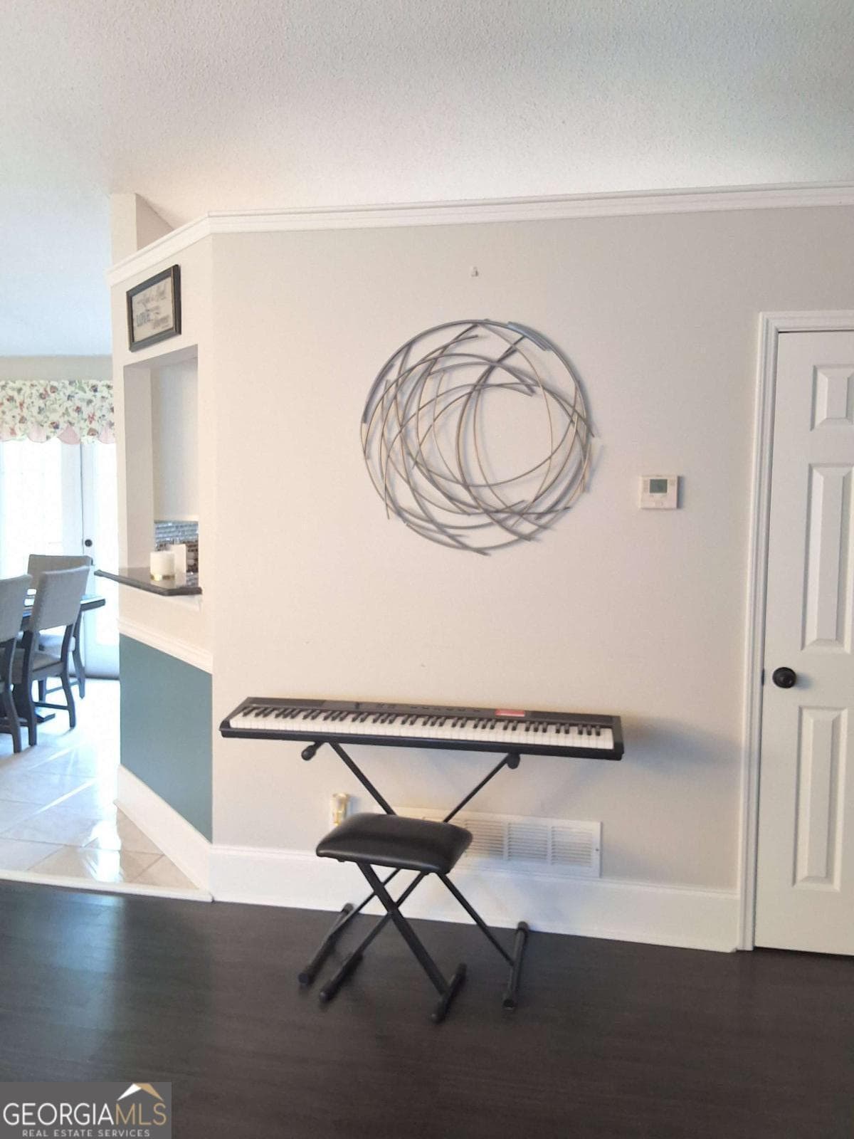 4 bedroom, 3 bathroom single family residence for rent at 1142 Riverside Trace, Buford, GA 30518 for $2,300 a month — photo 6