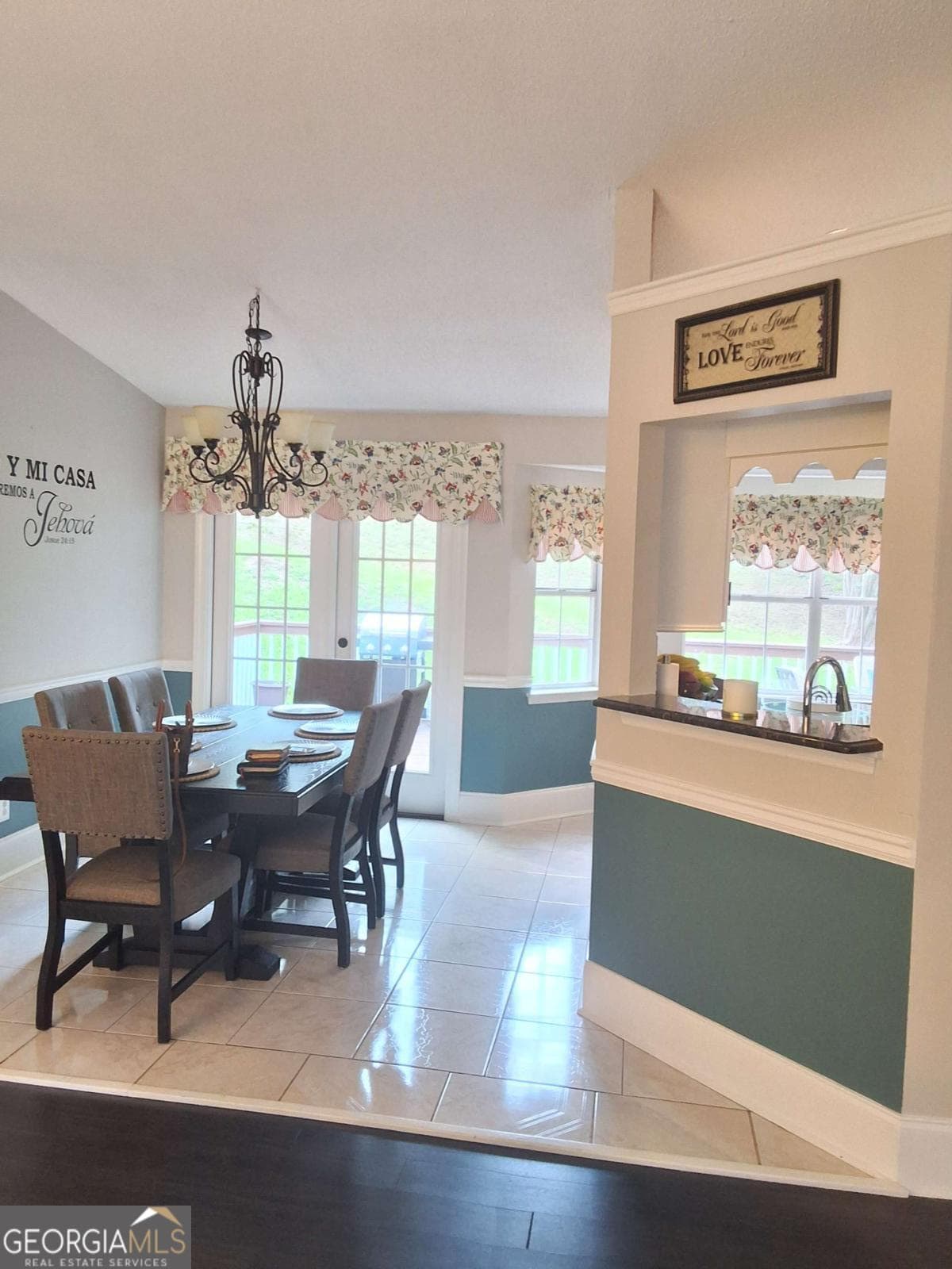 4 bedroom, 3 bathroom single family residence for rent at 1142 Riverside Trace, Buford, GA 30518 for $2,300 a month — photo 5