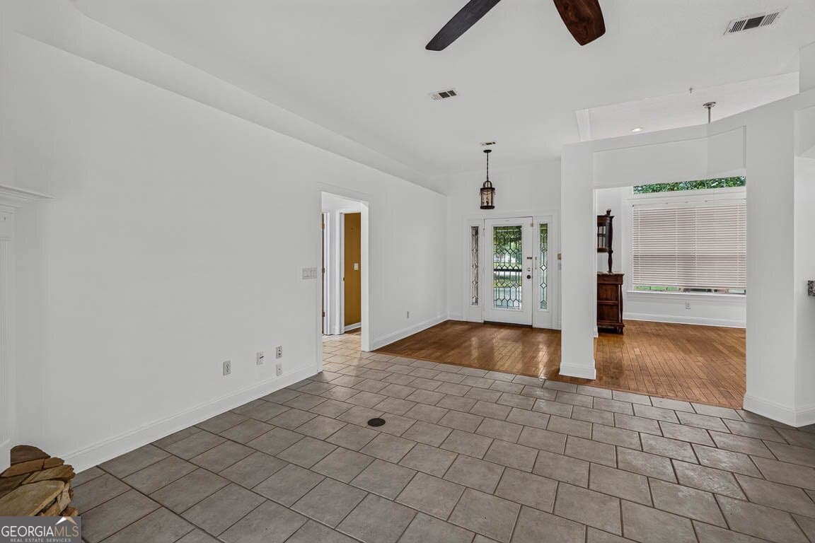 3 bedroom, 2 bathroom, 1,604 sq ft single family residence for sale at 200 Eagle Boulevard, Kingsland, GA 31548 — photo 7