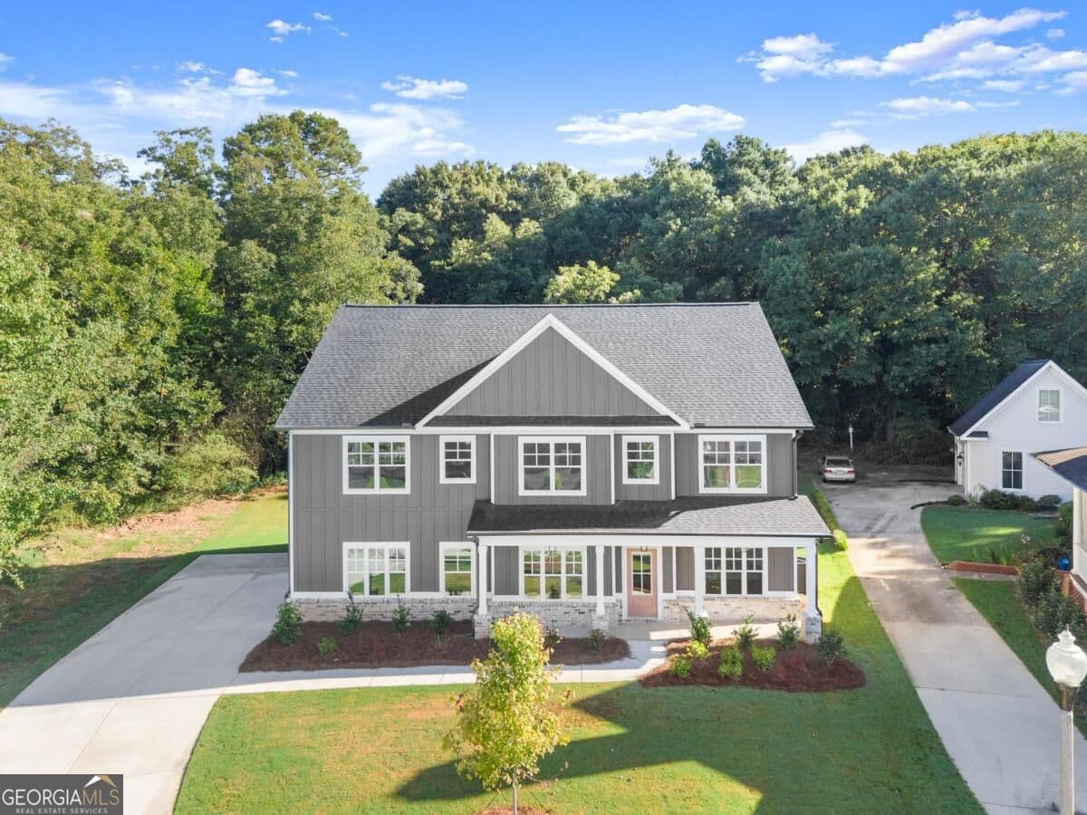 5 bedroom, 3 bathroom, 2,983 sq ft single family residence for sale at 4306 Brookhaven Drive, Covington, GA 30014